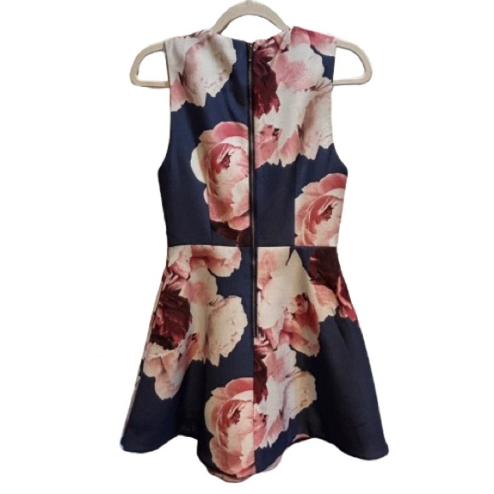 NWOT Keepsake The Label Floral Blue Pink Sleeveless Dress Size S - Picture 5 of 6